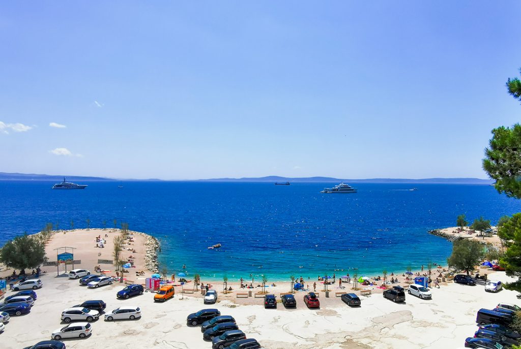 La plage d'Obojena Svjetlost à Split