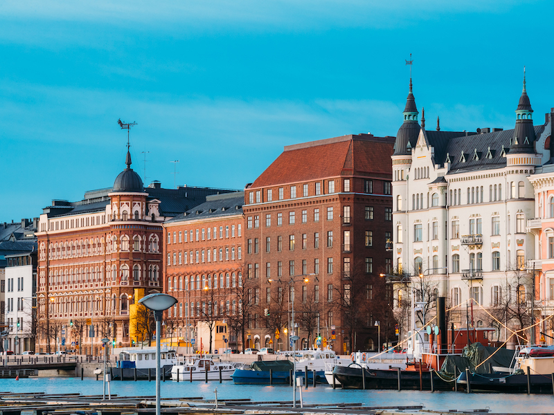 Helsinki vs Stockholm : Front de mer