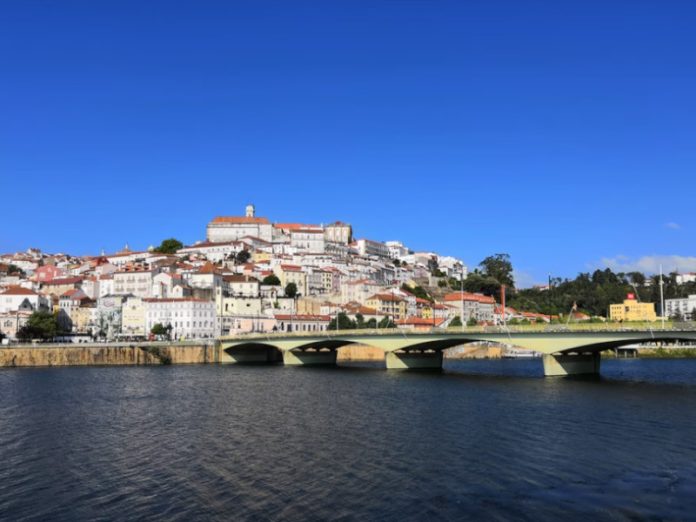 Coimbra ou Aveiro