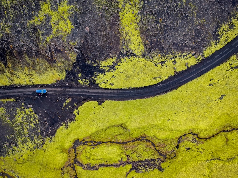 Une route isolée en Islande