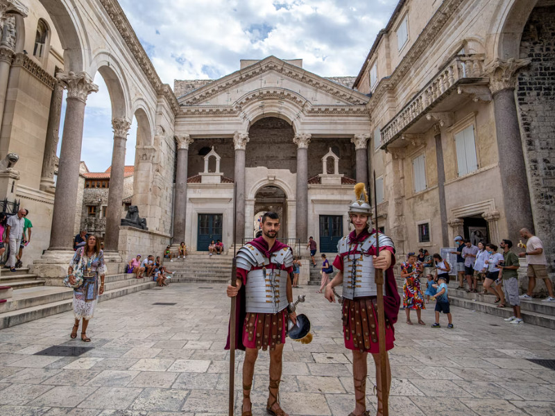 Split antique