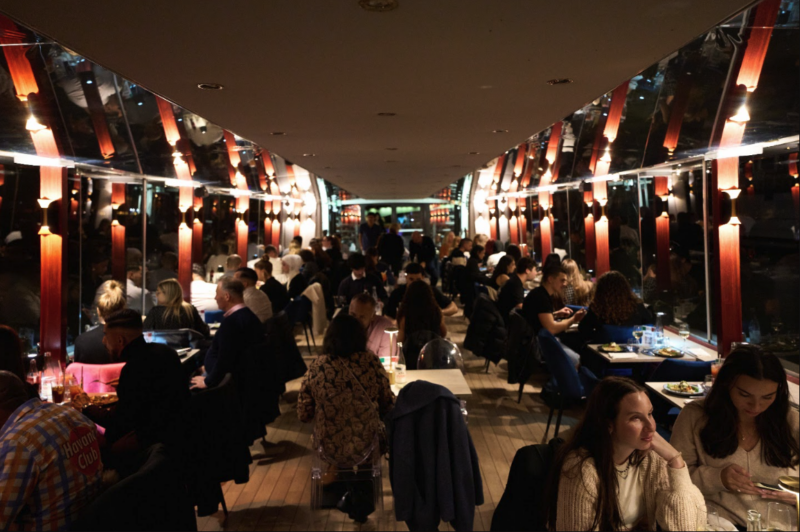 diner croisiere seine diamant bleu